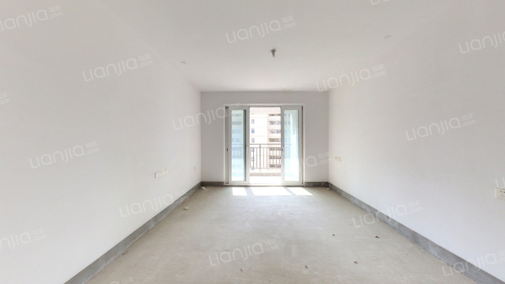 金石翡丽郡二手房实景图