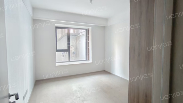 房子是个跃层装修好一天没住过集中供暖-卧室C