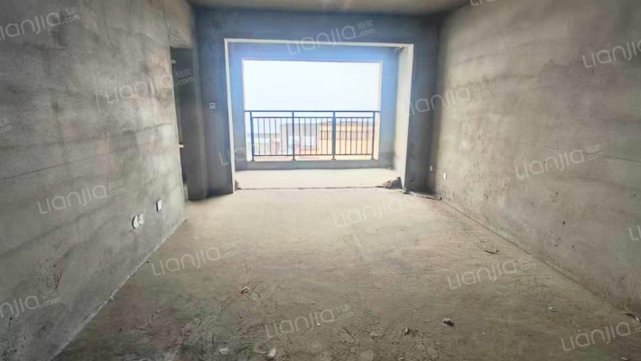 康馨六团绿城水郡二手房实景图