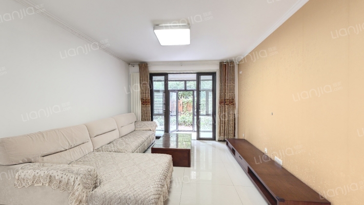 绿地世纪城一期二手房实景图