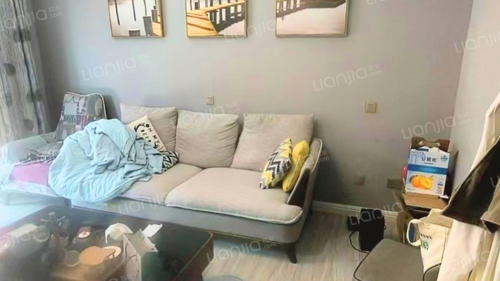 金域华府二手房实景图