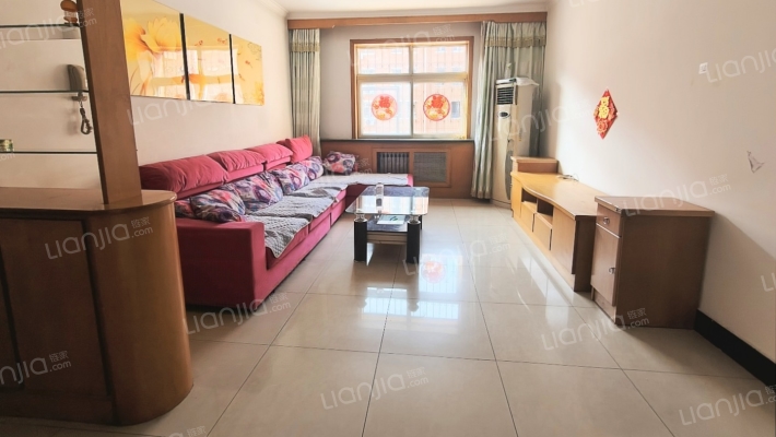 新府阳光，市中  心，满五唯一，距离二康400米-客厅