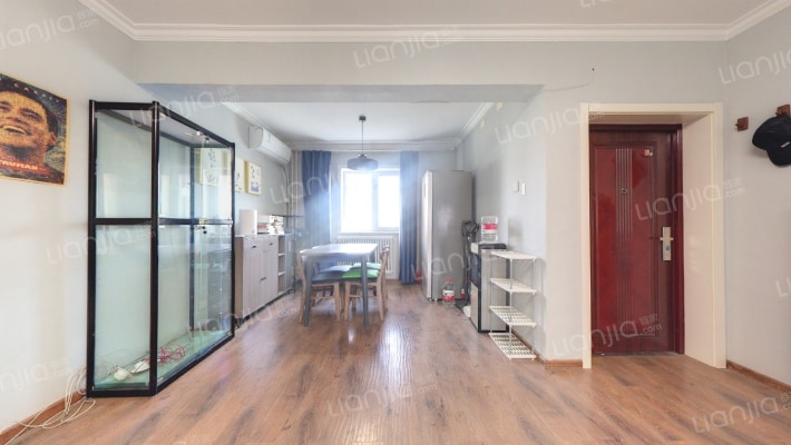 双兴南区二手房实景图