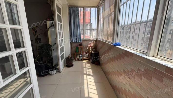 联合小区四号院 3室1厅 南 北-阳台