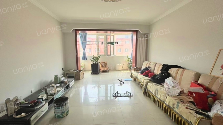 联合小区四号院3室2厅1厨1卫，明厨 户型方正-客厅