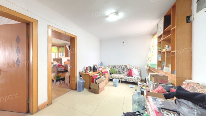 沁园社区二手房实景图