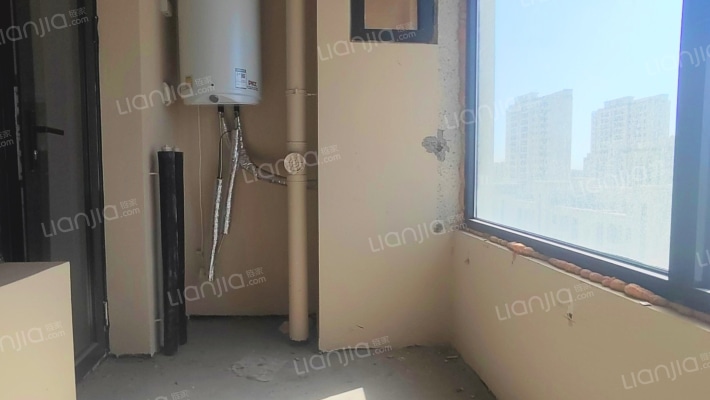 中冶未来城1期89平米三阳开泰三居室-阳台