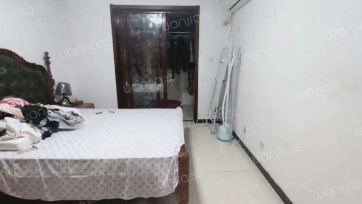 云景城南向两居，好楼层，证满，急售-卧室A