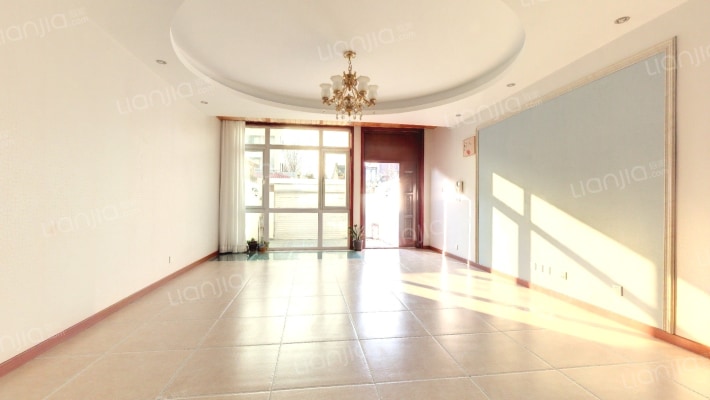 新景家园二手房实景图