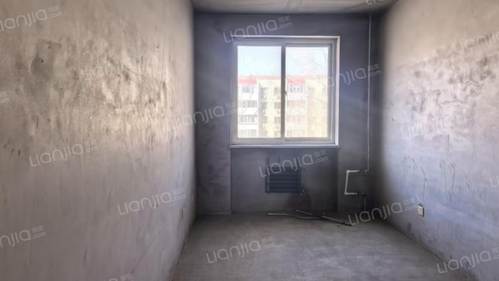 南北通透好户型，板楼好楼层，物探单位房人群素质高-卧室B