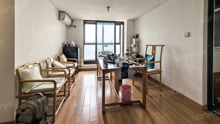 万科世博汇二手房实景图