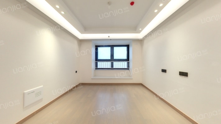 万科鑫苑SkyPark云璞二手房实景图