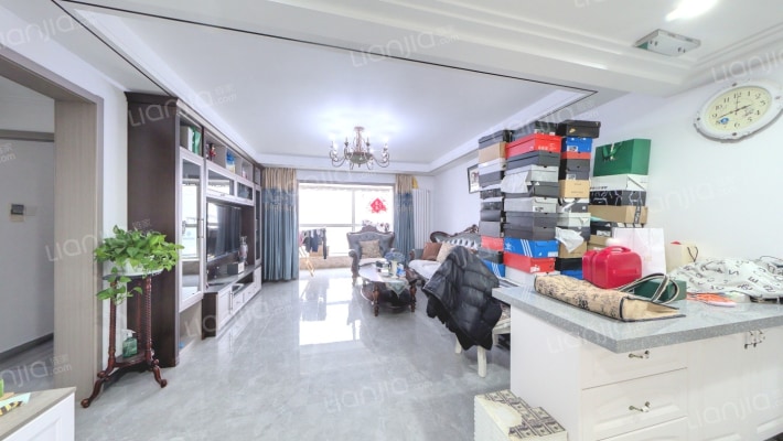 冠城名敦道B区二手房实景图