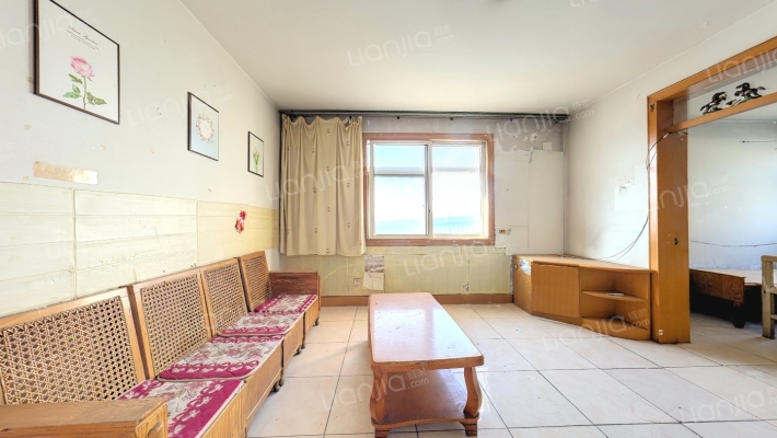 即墨第一中学教工宿舍二手房实景图