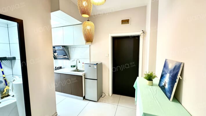 三间房南里7号院二手房实景图