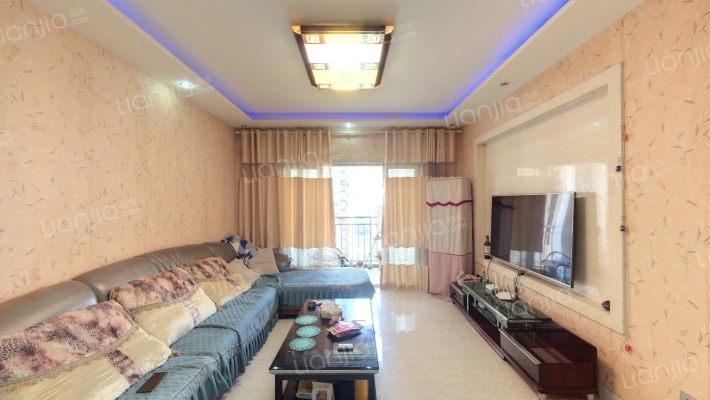 锦天国际二手房实景图