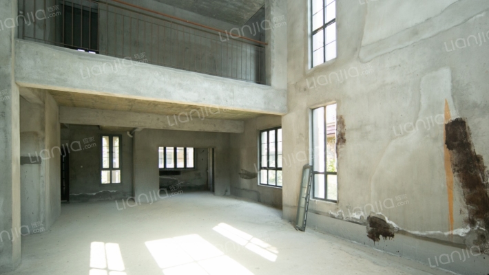 长春湖一号二手房实景图