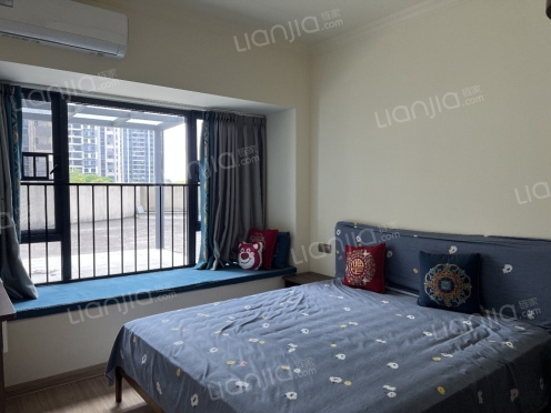 整租·碧桂园半岛一号 4室2厅 南