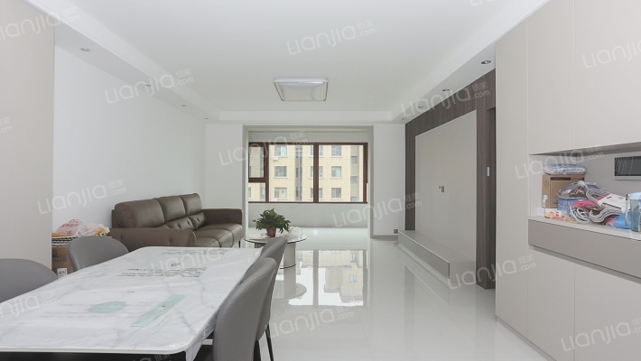 东方苑七期丽水湾二手房实景图