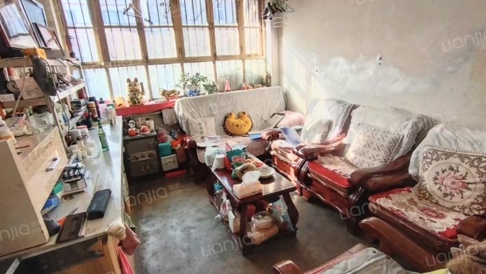 兴泰小区 3室2厅 南 北-客厅