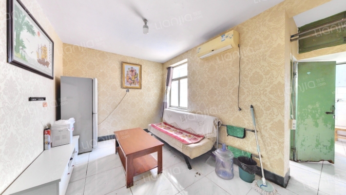 东苑社区二手房实景图