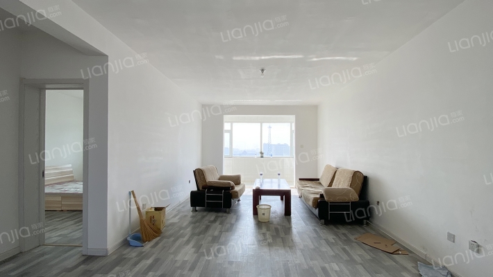 金色龙泉二手房实景图