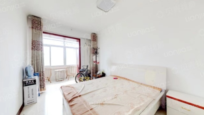 南关精装正规两居，南北通透，随时过户-卧室B