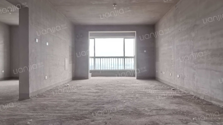 农大 南北通透大三居 停车免费 物业费低-客厅