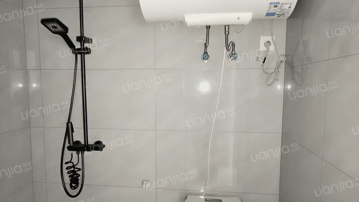 107国道旁三利中和城全阳两居出售房本在手随时过户-卫生间