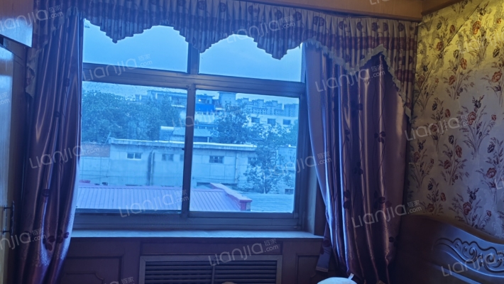 市区好房，距离三义，西丁，双塔近，生活便利。-卧室C