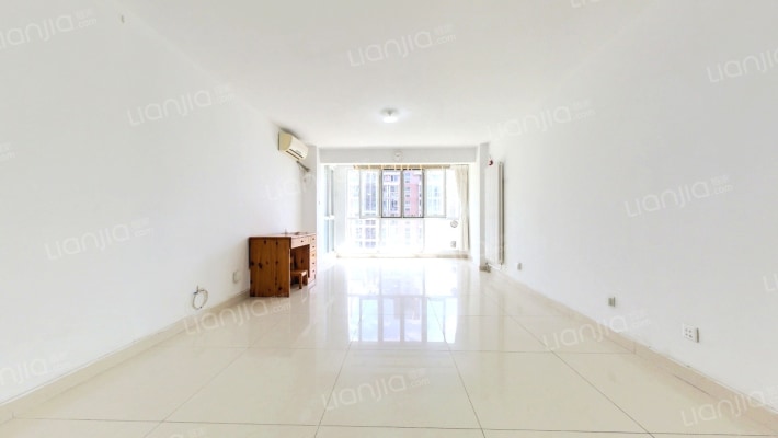 新怡家园二手房实景图