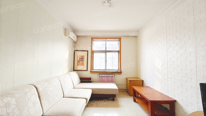 泰安市优抚医院宿舍二手房实景图