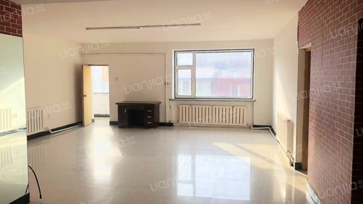 华侨城综合楼二手房实景图