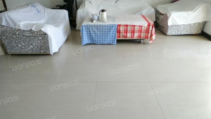 纬一花园二手房实景图