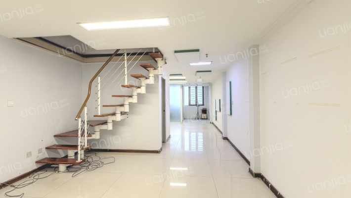 香港建鑫城二手房实景图