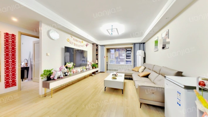 万科公园大道安泰园二手房实景图