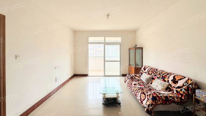 丝绸路883号二手房实景图