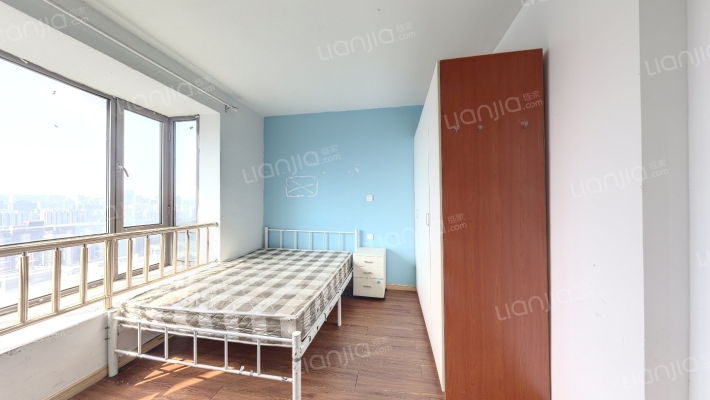 东方水岚佳苑二手房实景图