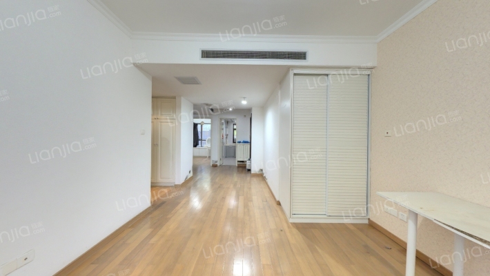 乾耀东港二手房实景图