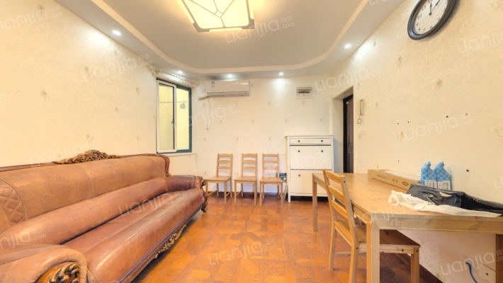 绿梅三村二手房实景图