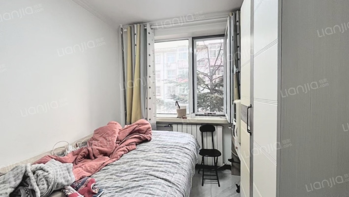 南北通透两居室 满五税费低 停车方便户型方正-卧室B