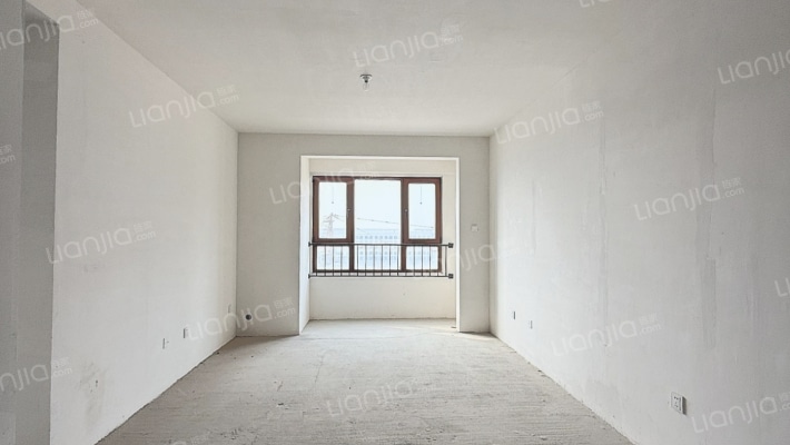 鸿坤理想尔湾 3室2厅 南-客厅