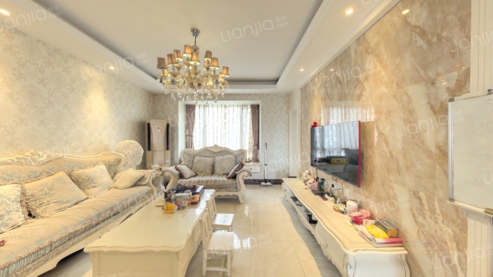 青山湖香溢花城一期二手房实景图