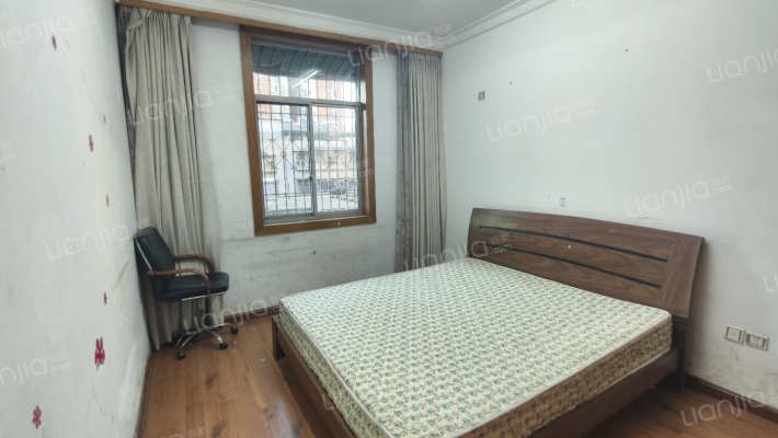 鸿福巷4号二手房实景图