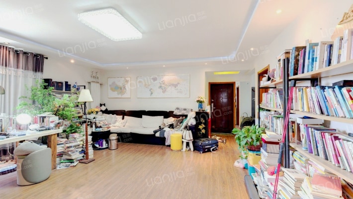 世新家园二手房实景图