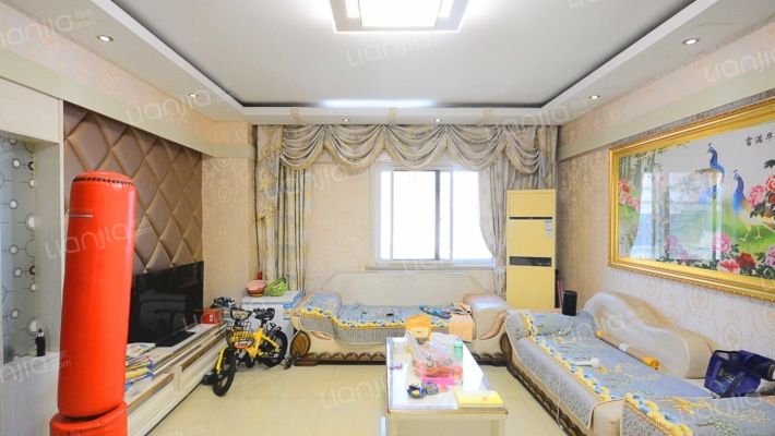 淮钢大厦二手房实景图