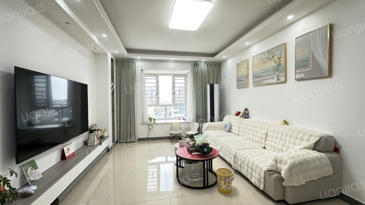 蓝翔名府二手房实景图