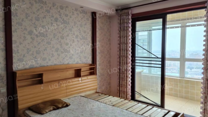 翔天万和城 东南两居 采光好，本满五不唯一-卧室A