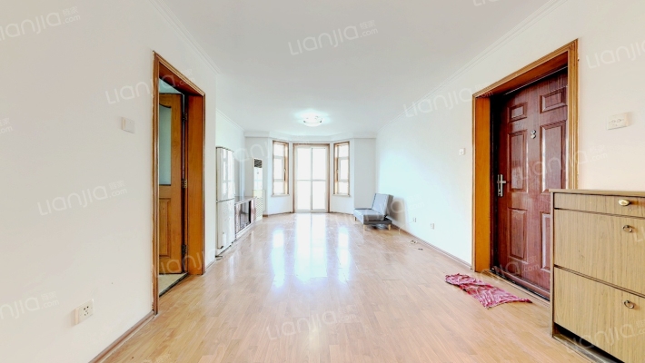 怡美家园二手房实景图