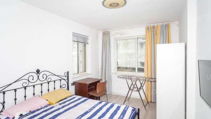 滨江中路小区二手房实景图